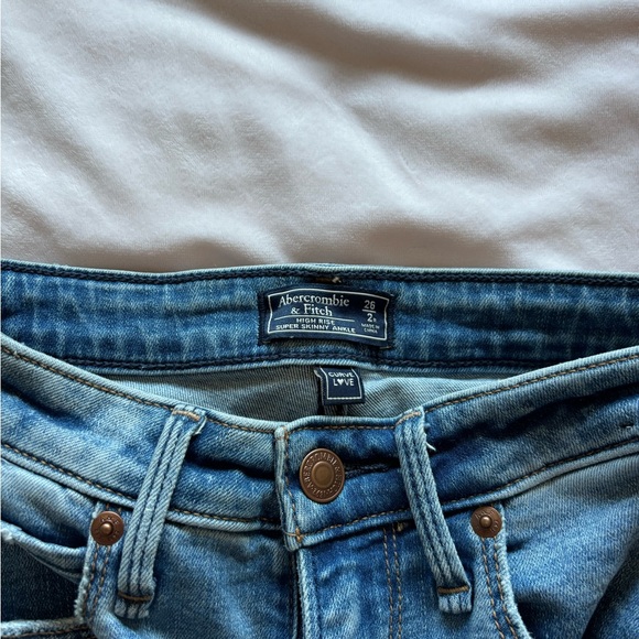 abercrombie jeans - Picture 2 of 2